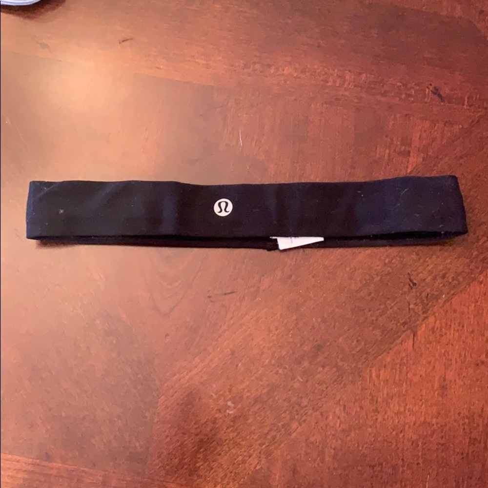 Black Lululemon Headband